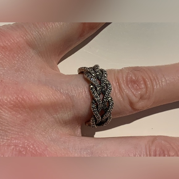 Sterling silver marquisite ring - stamped - Picture 6 of 9